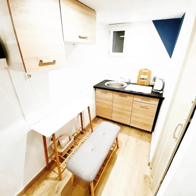 Velestinou Private Maisonette Apartamento Atenas Exterior foto